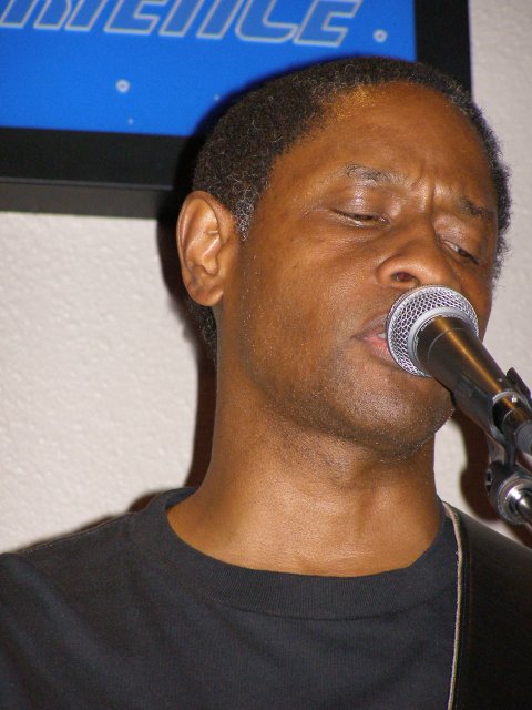 Tim Russ playing with his trio at the convention in Las Vegas, Aug. 17, 2006